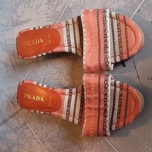 Vintage Prada wooden mules 1 .5 inch heel
